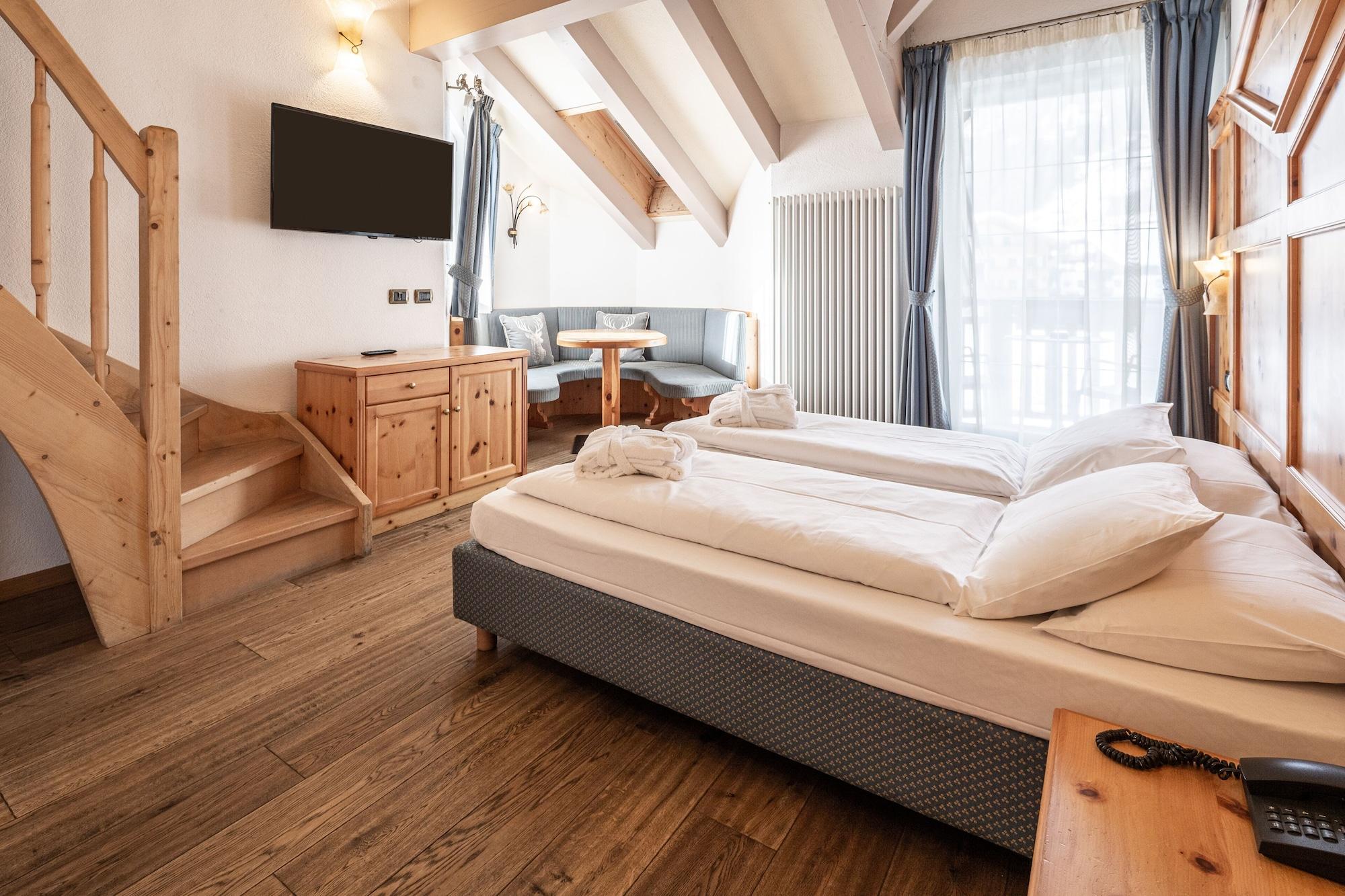 קאמפיטלו די פאסה Hotel Soreghes Gran Chalet מראה חיצוני תמונה