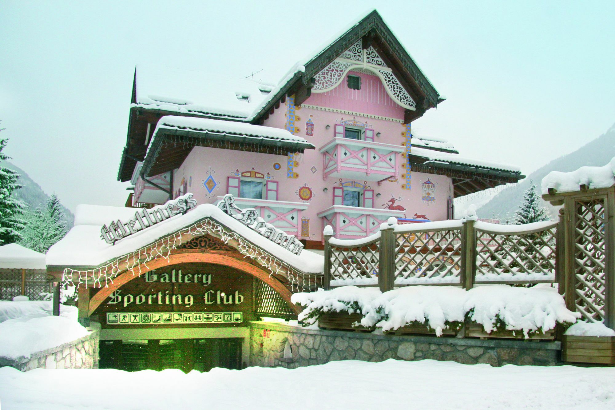 קאמפיטלו די פאסה Hotel Soreghes Gran Chalet מראה חיצוני תמונה